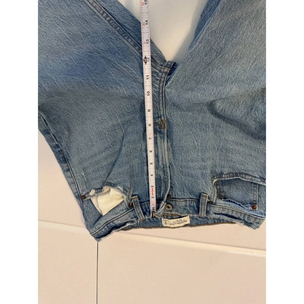 Abercrombie & Fitch The 90s Relaxed Jean High Rise Light Wash Blue Denim 29 k3 - Picture 5 of 6